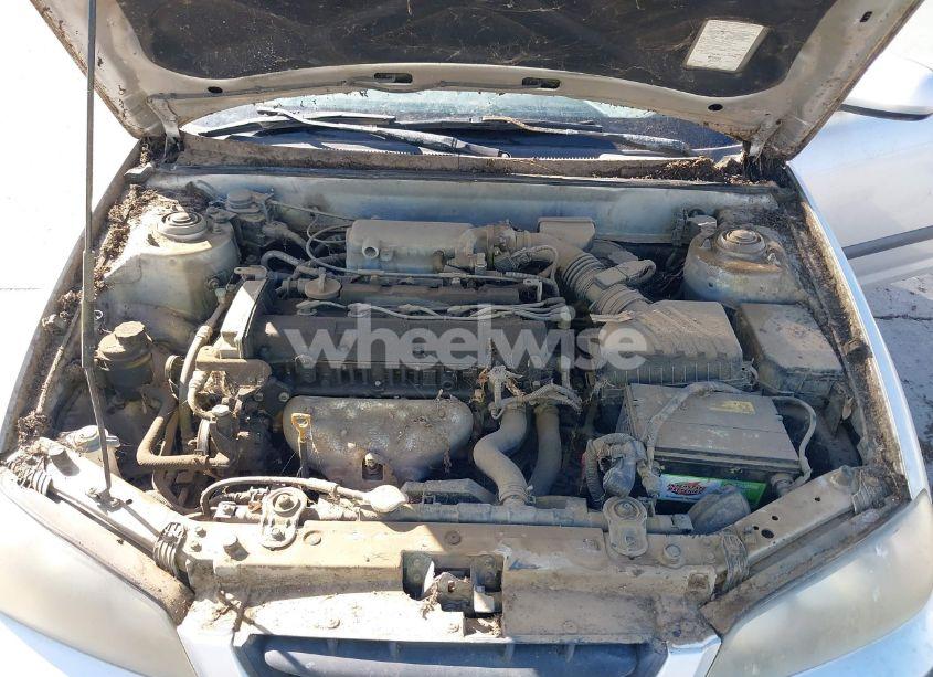 Photo 10 of 2004 Hyundai Elantra GLS/GT (VIN KMHDN46D64U796686)
