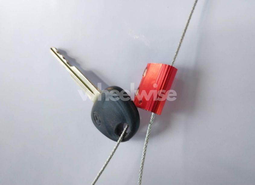 Photo 11 of 2004 Hyundai Elantra GLS/GT (VIN KMHDN46D64U796686)