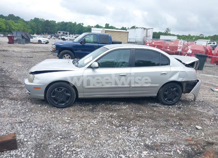 Photo 14 of 2005 Hyundai Elantra GLS/GT (VIN KMHDN46D75U019497)