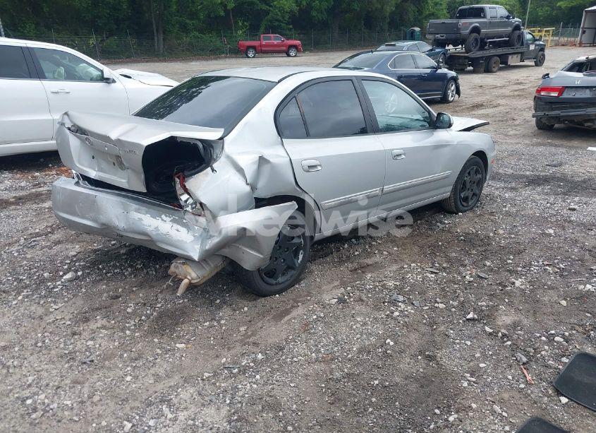 Photo 4 of 2005 Hyundai Elantra GLS/GT (VIN KMHDN46D75U019497)