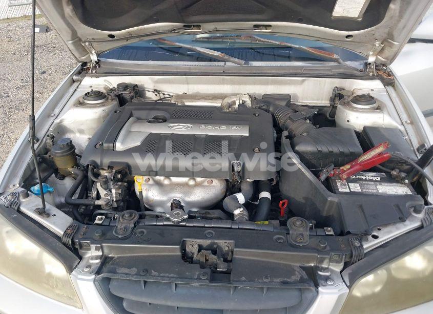 Photo 10 of 2005 Hyundai Elantra GLS/GT (VIN KMHDN46D95U046295)