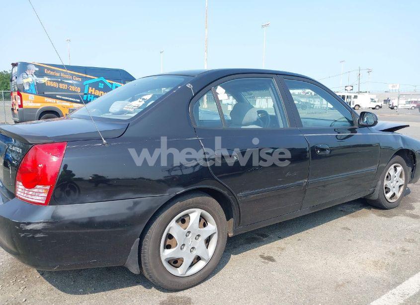 Photo 18 of 2005 Hyundai Elantra GLS/GT (VIN KMHDN46DX5U100087)
