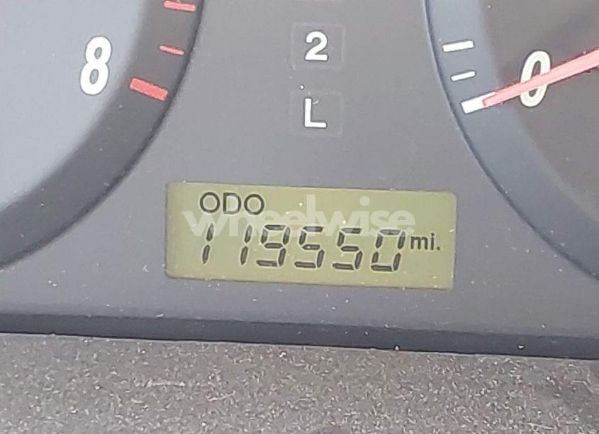 Photo 7 of 2005 Hyundai Elantra GLS/GT (VIN KMHDN46DX5U109033)