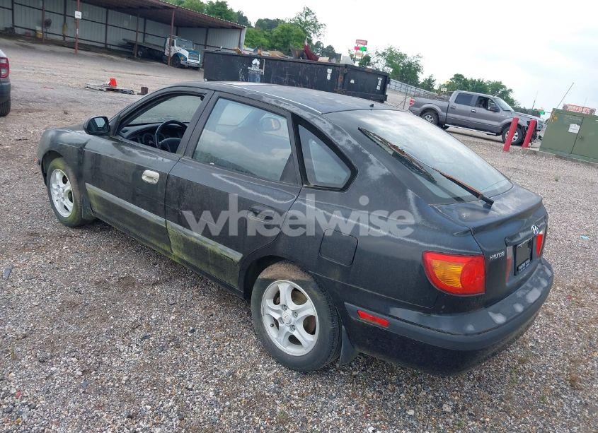 Photo 3 of 2002 Hyundai Elantra GT (VIN KMHDN55D02U046592)