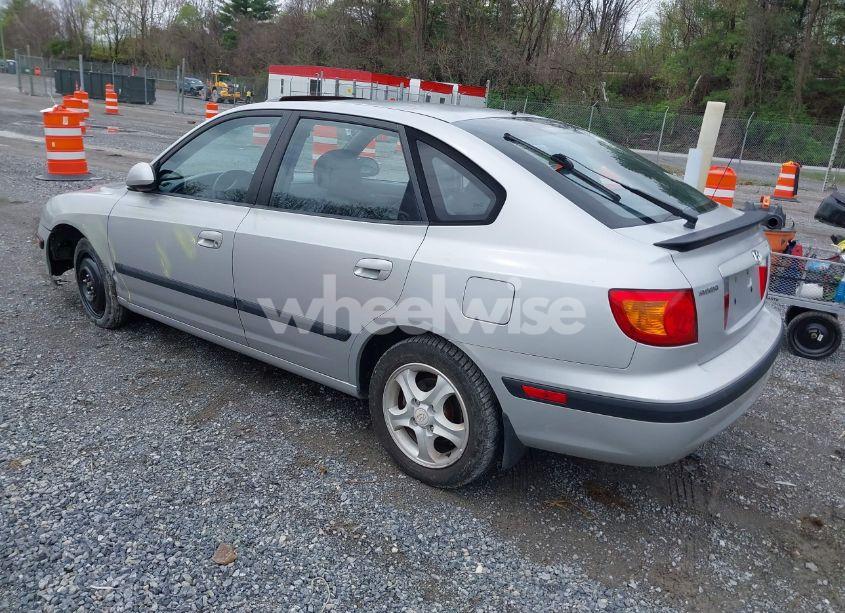 Photo 3 of 2003 Hyundai Elantra GT (VIN KMHDN55D13U099447)