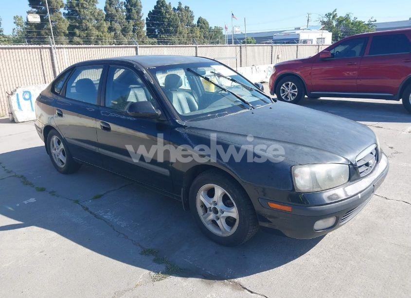 2002 Hyundai Elantra GT (VIN KMHDN55DX2U045594) main photo