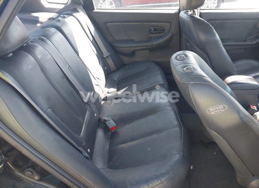 Photo 8 of 2002 Hyundai Elantra GT (VIN KMHDN55DX2U045594)