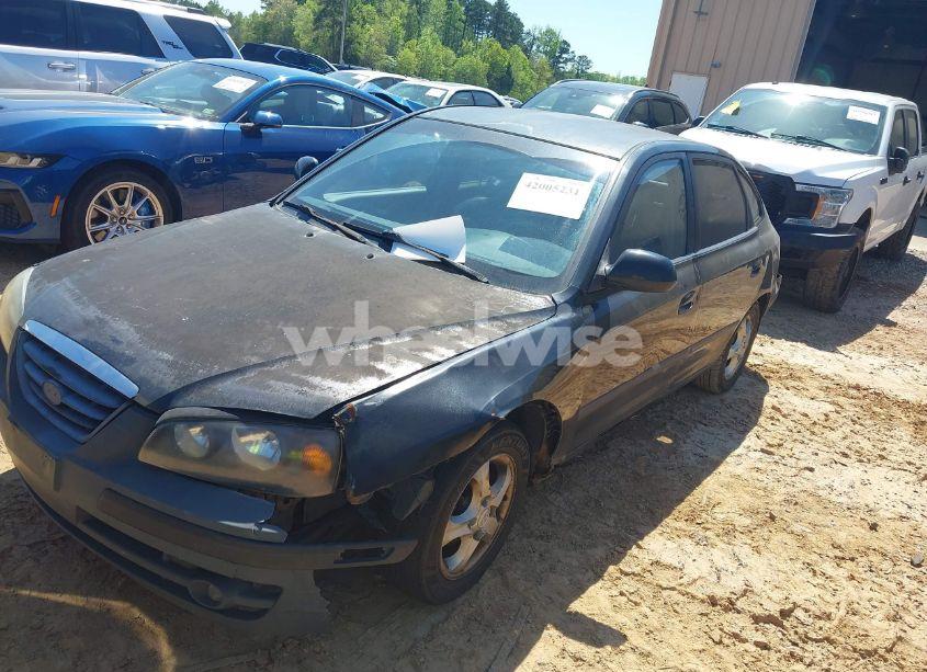 Photo 2 of 2005 Hyundai Elantra GLS/GT (VIN KMHDN56D35U150190)