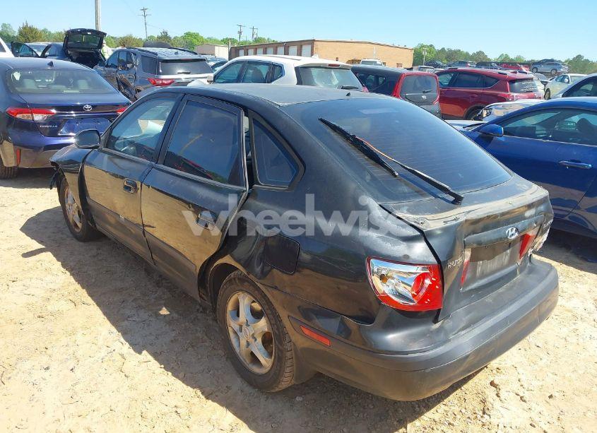 Photo 3 of 2005 Hyundai Elantra GLS/GT (VIN KMHDN56D35U150190)