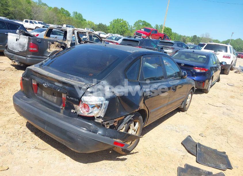 Photo 4 of 2005 Hyundai Elantra GLS/GT (VIN KMHDN56D35U150190)