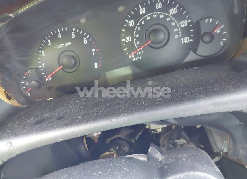 Photo 15 of 2005 Hyundai Elantra GLS/GT (VIN KMHDN56D45U162574)