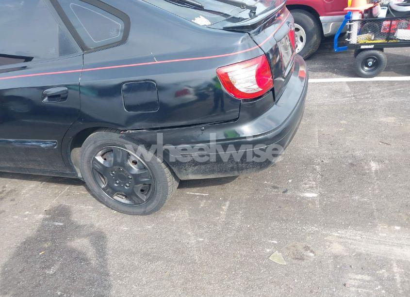 Photo 6 of 2005 Hyundai Elantra GLS/GT (VIN KMHDN56D45U177396)