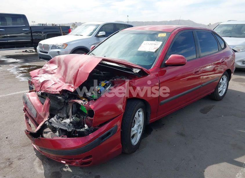 Photo 2 of 2005 Hyundai Elantra GLS/GT (VIN KMHDN56D95U140327)