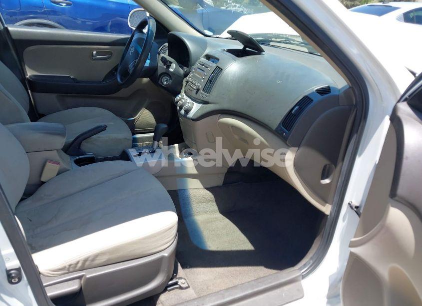 Photo 5 of 2008 Hyundai Elantra GLS/SE (VIN KMHDU46D08U340000)