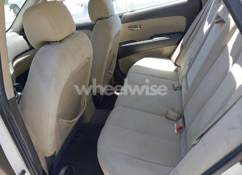 Photo 8 of 2008 Hyundai Elantra GLS/SE (VIN KMHDU46D08U340000)