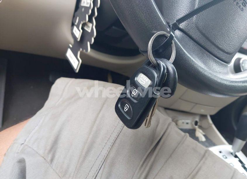 Photo 11 of 2009 Hyundai Elantra GLS (VIN KMHDU46D19U751228)