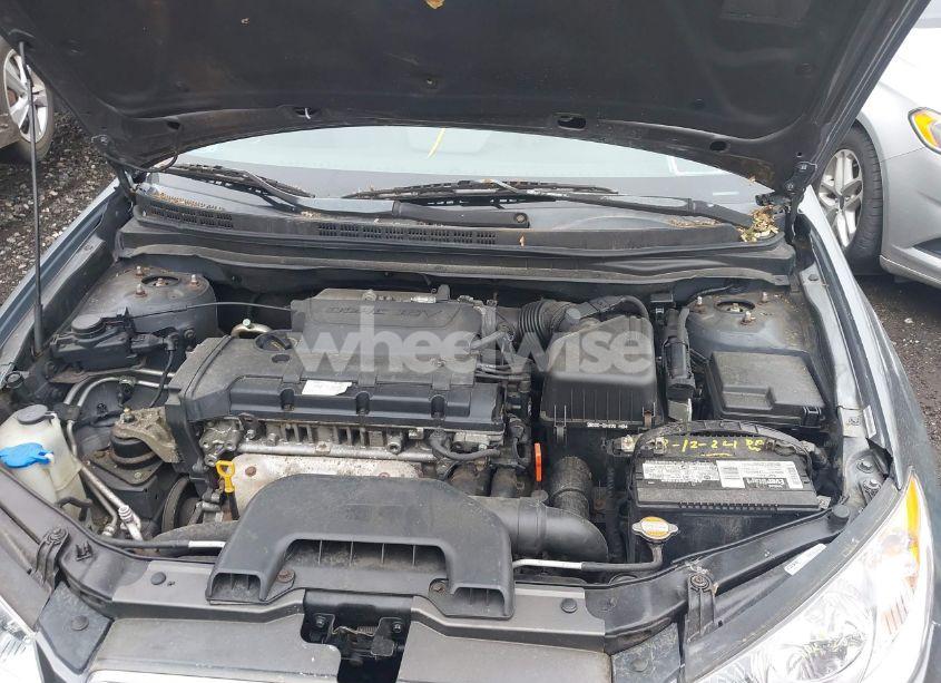 Photo 10 of 2009 Hyundai Elantra GLS (VIN KMHDU46D29U649131)