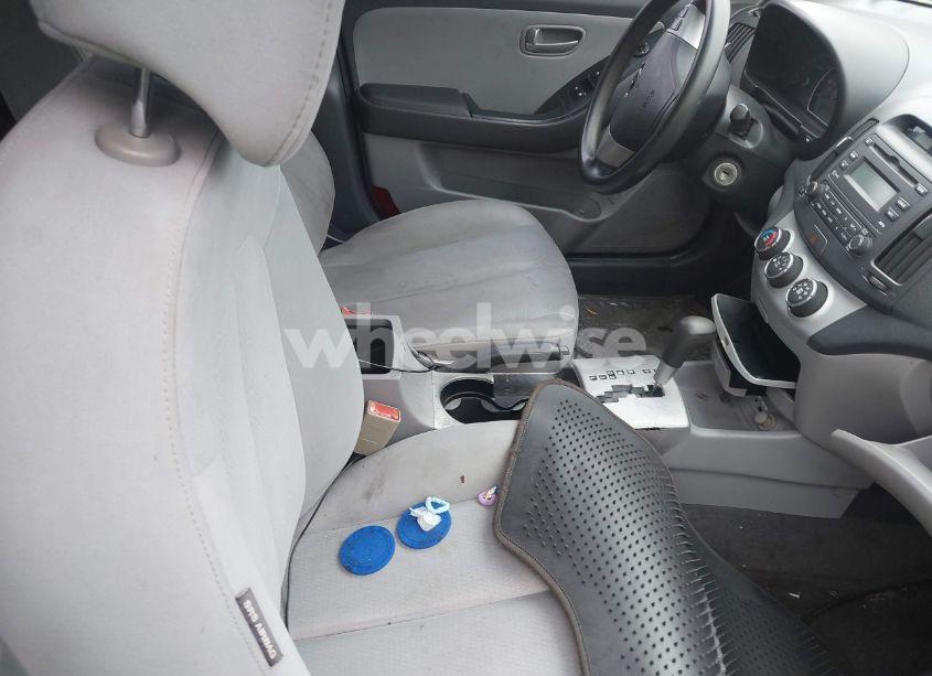 Photo 5 of 2009 Hyundai Elantra GLS (VIN KMHDU46D29U649131)