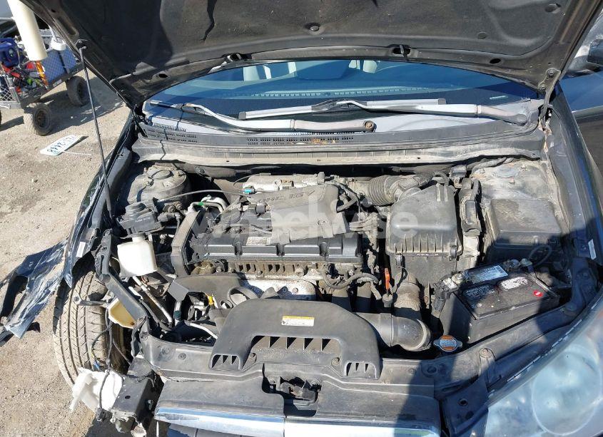 Photo 10 of 2009 Hyundai Elantra GLS (VIN KMHDU46D39U738481)