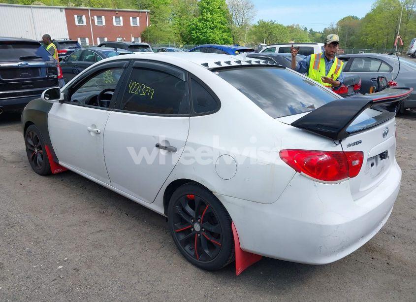 Photo 3 of 2009 Hyundai Elantra GLS (VIN KMHDU46D39U812997)