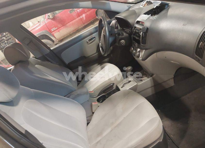 Photo 5 of 2009 Hyundai Elantra GLS (VIN KMHDU46D59U691552)