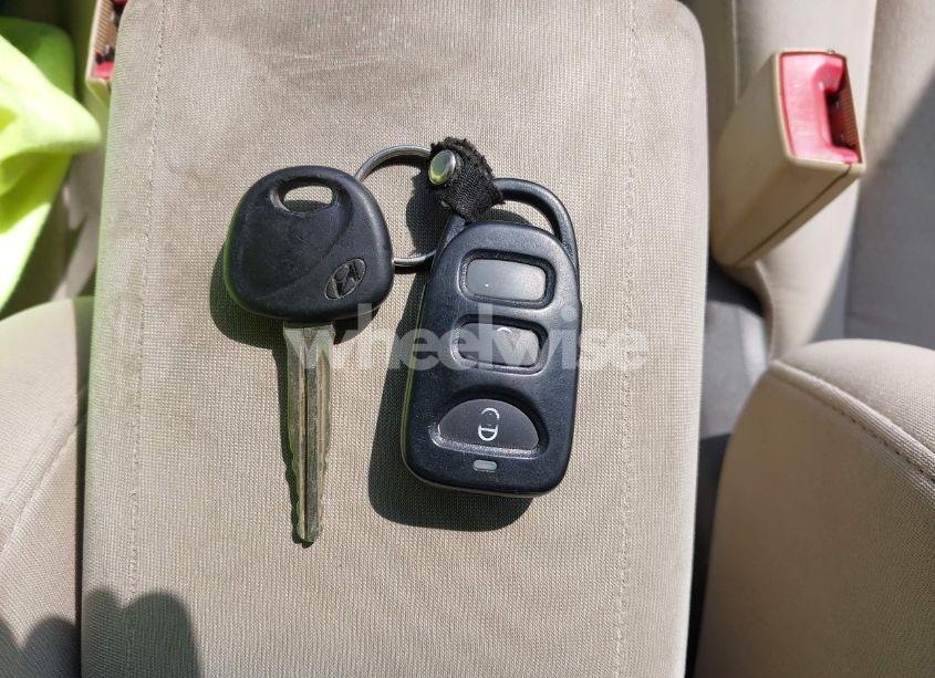 Photo 11 of 2009 Hyundai Elantra GLS (VIN KMHDU46D69U677160)