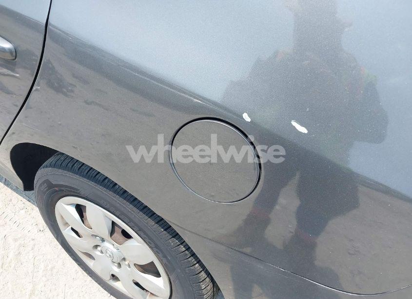 Photo 16 of 2009 Hyundai Elantra GLS (VIN KMHDU46D69U682617)