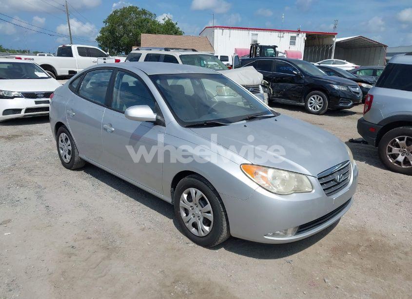 2009 Hyundai Elantra GLS (VIN KMHDU46D69U742640) main photo