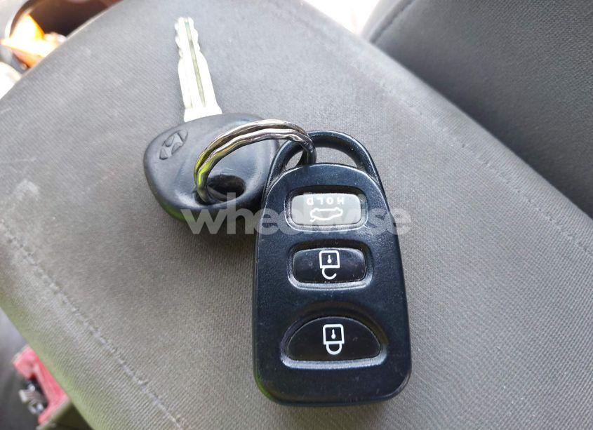 Photo 11 of 2009 Hyundai Elantra GLS (VIN KMHDU46D79U688426)