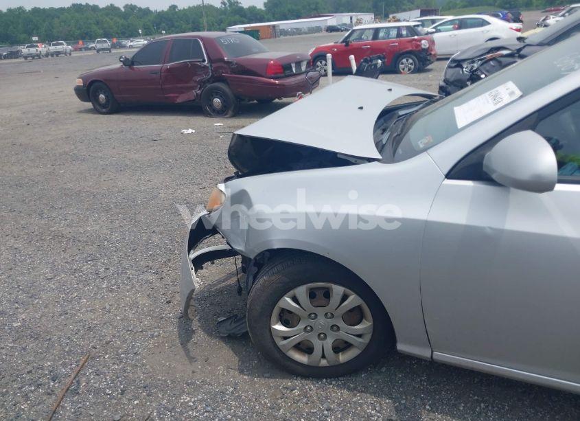 Photo 6 of 2009 Hyundai Elantra GLS (VIN KMHDU46D79U806362)