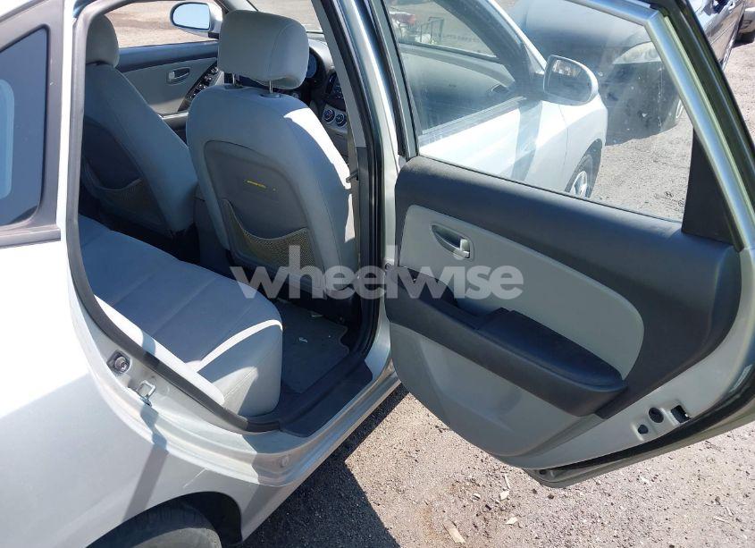 Photo 8 of 2008 Hyundai Elantra GLS/SE (VIN KMHDU46D88U330802)