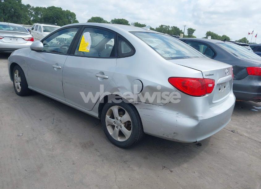 Photo 3 of 2009 Hyundai Elantra SE (VIN KMHDU46DX9U658384)
