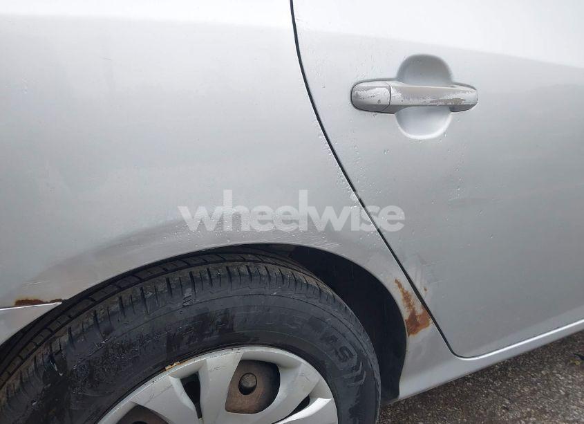 Photo 13 of 2010 Hyundai Elantra GLS (VIN KMHDU4AD8AU066378)