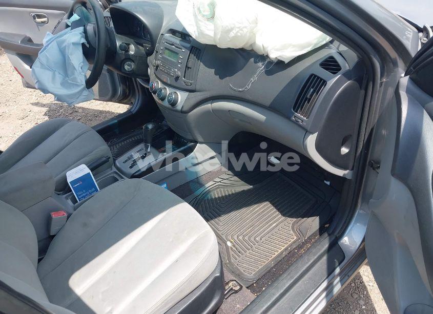 Photo 5 of 2010 Hyundai Elantra GLS (VIN KMHDU4ADXAU157989)