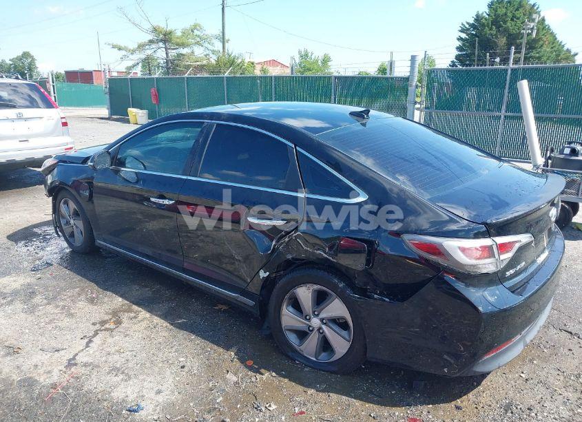 Photo 3 of 2016 Hyundai Sonata PLUG-IN HYBRID (VIN KMHE14L2XGA024782)