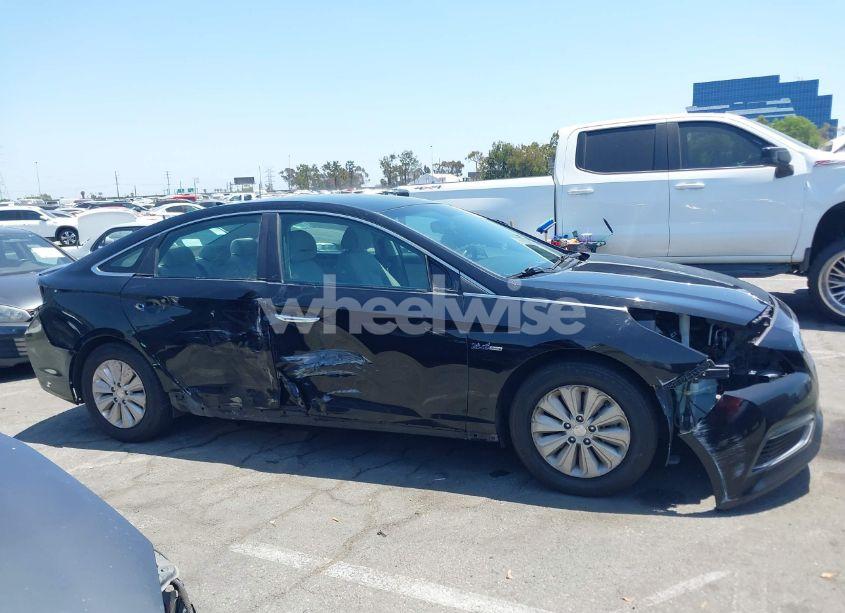 Photo 14 of 2017 Hyundai Sonata HYBRID SE (VIN KMHE24L10HA051494)