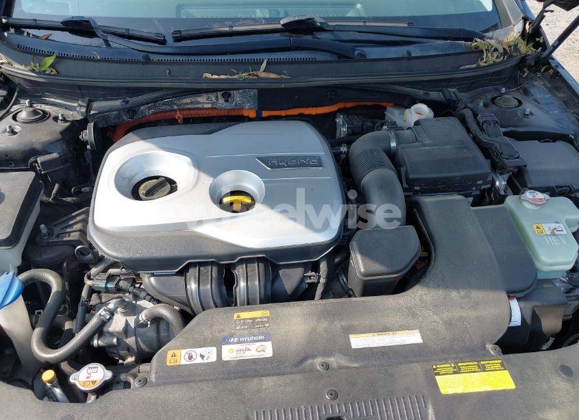 Photo 10 of 2016 Hyundai Sonata HYBRID/SE (VIN KMHE24L11GA018549)