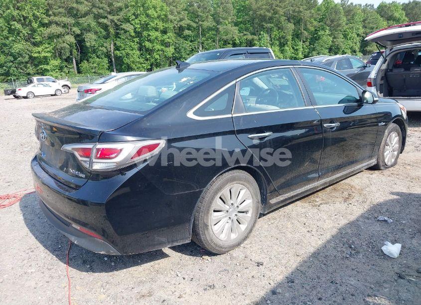Photo 4 of 2016 Hyundai Sonata HYBRID/SE (VIN KMHE24L11GA018549)