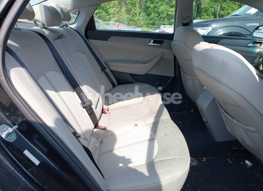 Photo 8 of 2016 Hyundai Sonata HYBRID/SE (VIN KMHE24L11GA018549)