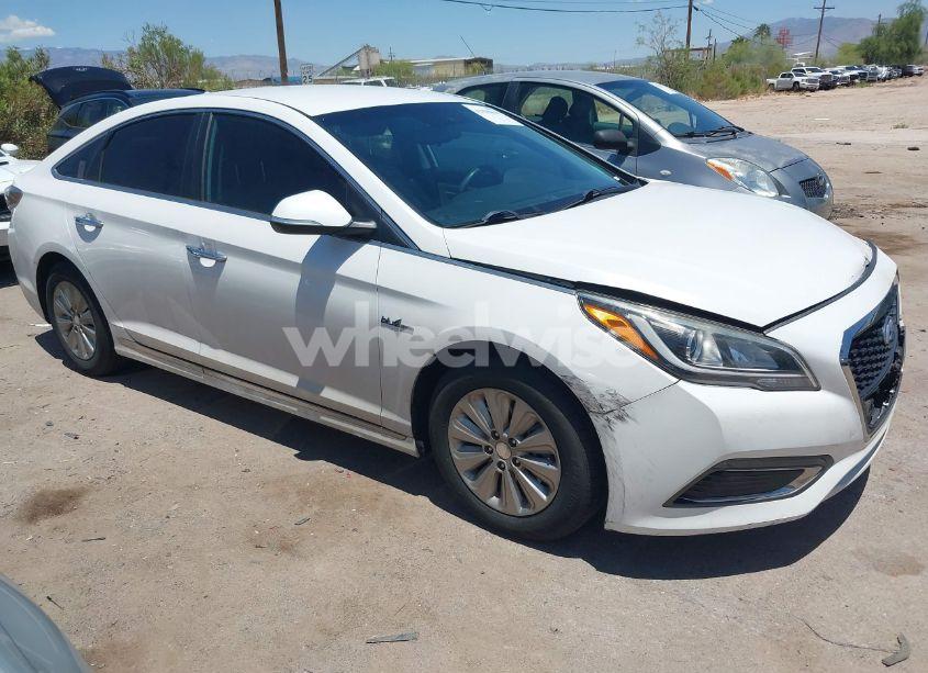 2016 Hyundai Sonata HYBRID SE (VIN KMHE24L11GA040700) main photo