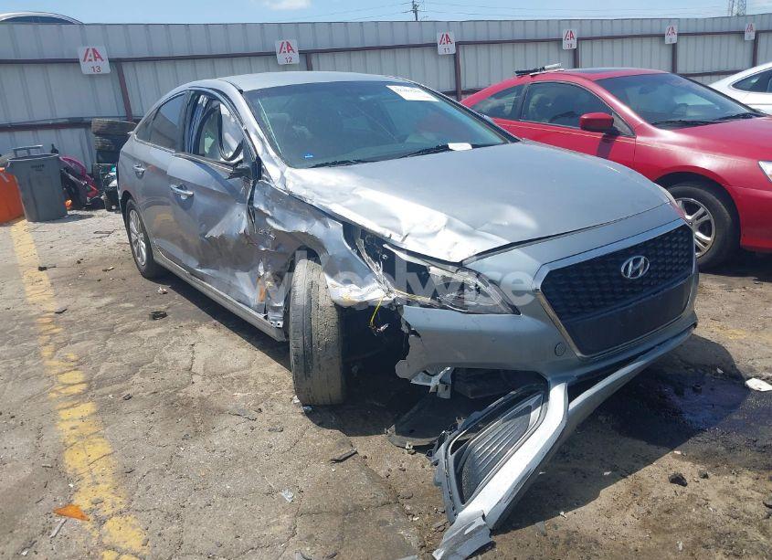 2016 Hyundai Sonata HYBRID SE (VIN KMHE24L14GA012423) main photo