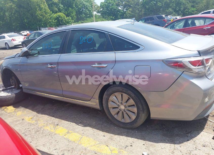 Photo 14 of 2016 Hyundai Sonata HYBRID SE (VIN KMHE24L14GA012423)