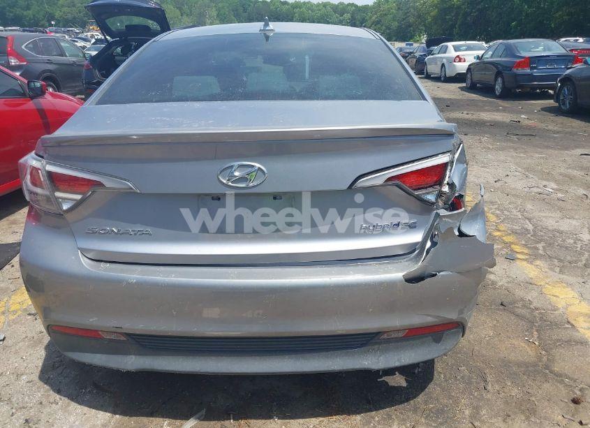 Photo 16 of 2016 Hyundai Sonata HYBRID SE (VIN KMHE24L14GA012423)