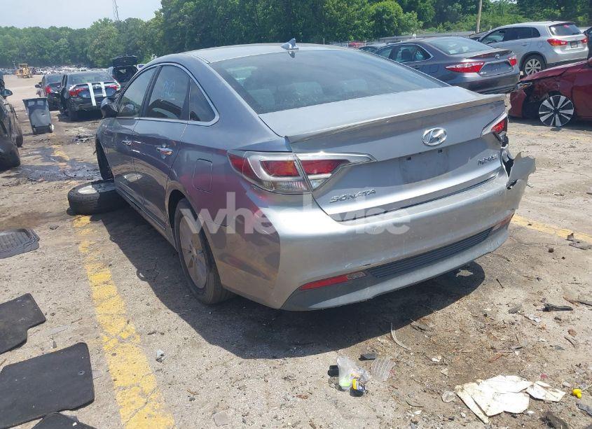 Photo 3 of 2016 Hyundai Sonata HYBRID SE (VIN KMHE24L14GA012423)