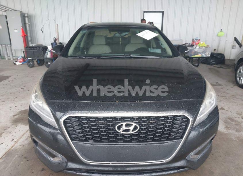 Photo 12 of 2016 Hyundai Sonata HYBRID SE (VIN KMHE24L15GA016058)
