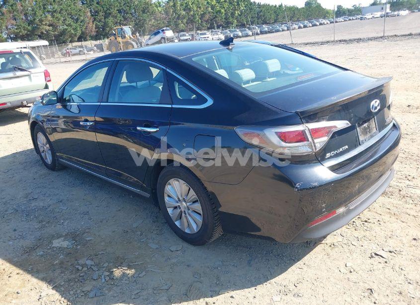 Photo 3 of 2016 Hyundai Sonata HYBRID SE (VIN KMHE24L15GA034835)