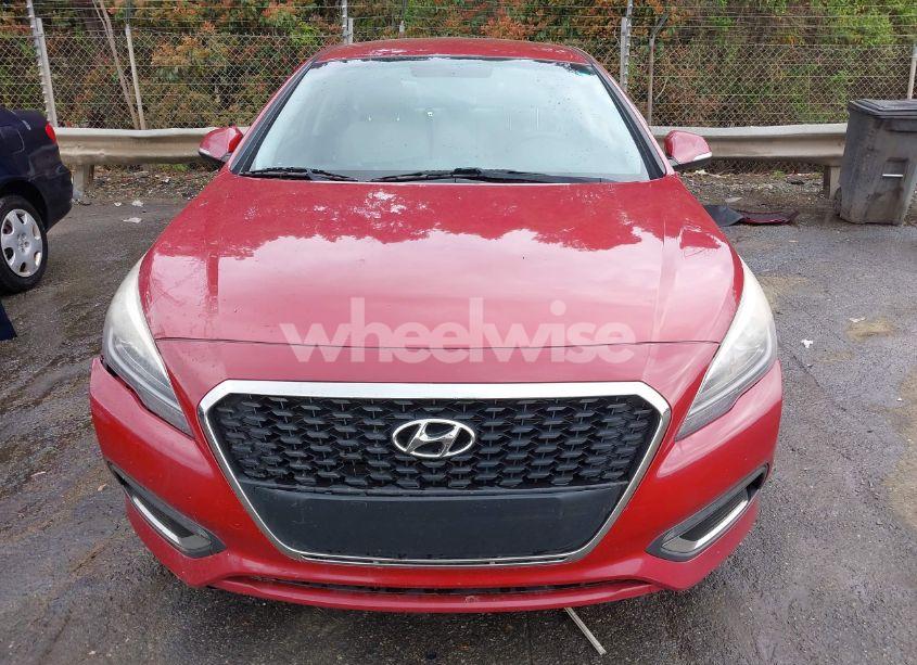 Photo 12 of 2016 Hyundai Sonata HYBRID SE (VIN KMHE24L18GA010660)