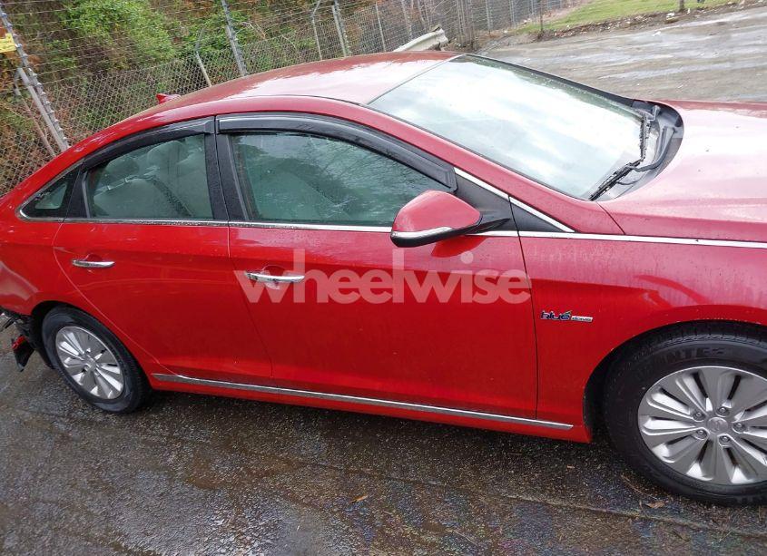 Photo 13 of 2016 Hyundai Sonata HYBRID SE (VIN KMHE24L18GA010660)