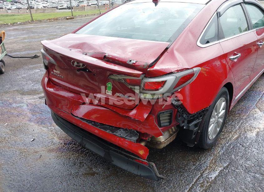 Photo 6 of 2016 Hyundai Sonata HYBRID SE (VIN KMHE24L18GA010660)