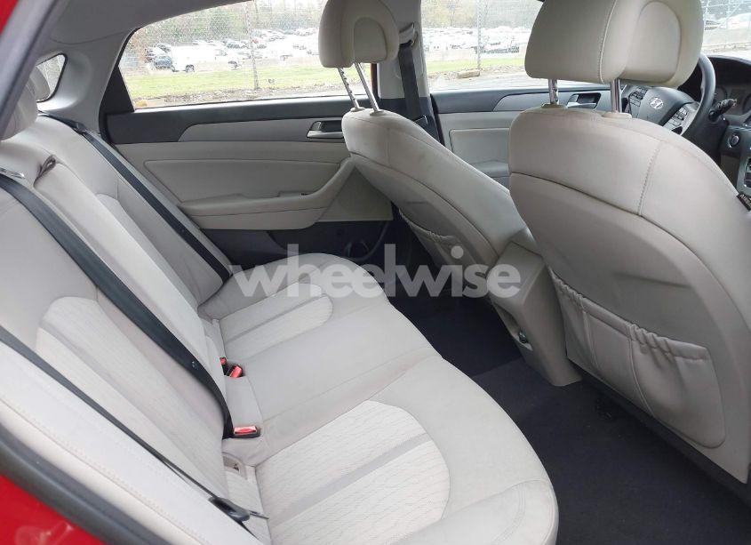 Photo 8 of 2016 Hyundai Sonata HYBRID SE (VIN KMHE24L18GA010660)